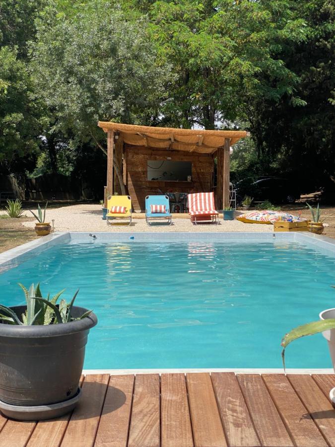 Appartement Les Cypres De L'Ile Avignon Exteriér fotografie